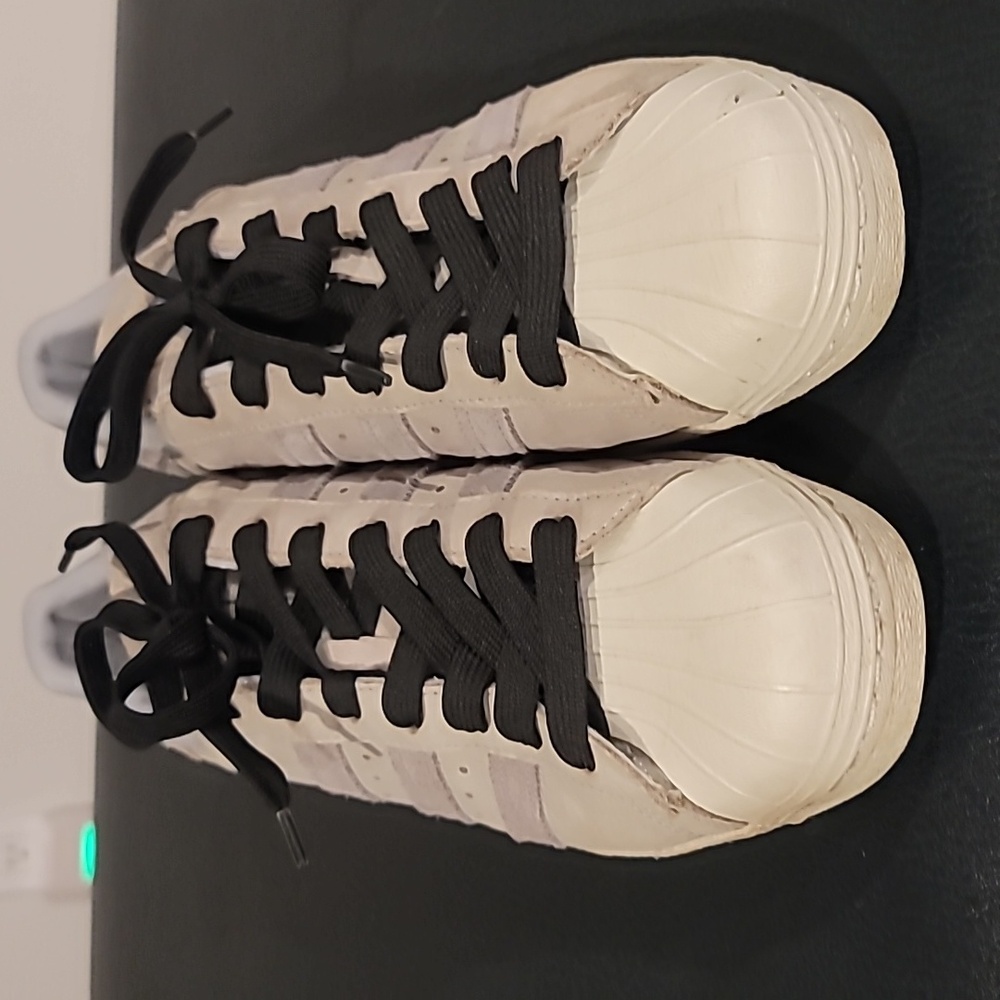 Mens Adidas Superstars size 11.5 US worn few times